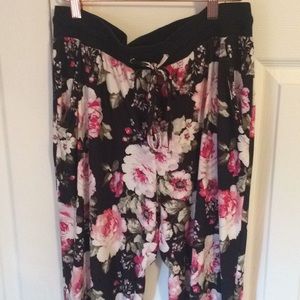 Ladies Floral Joggers